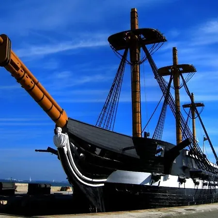 Vista Lisboa Guest *